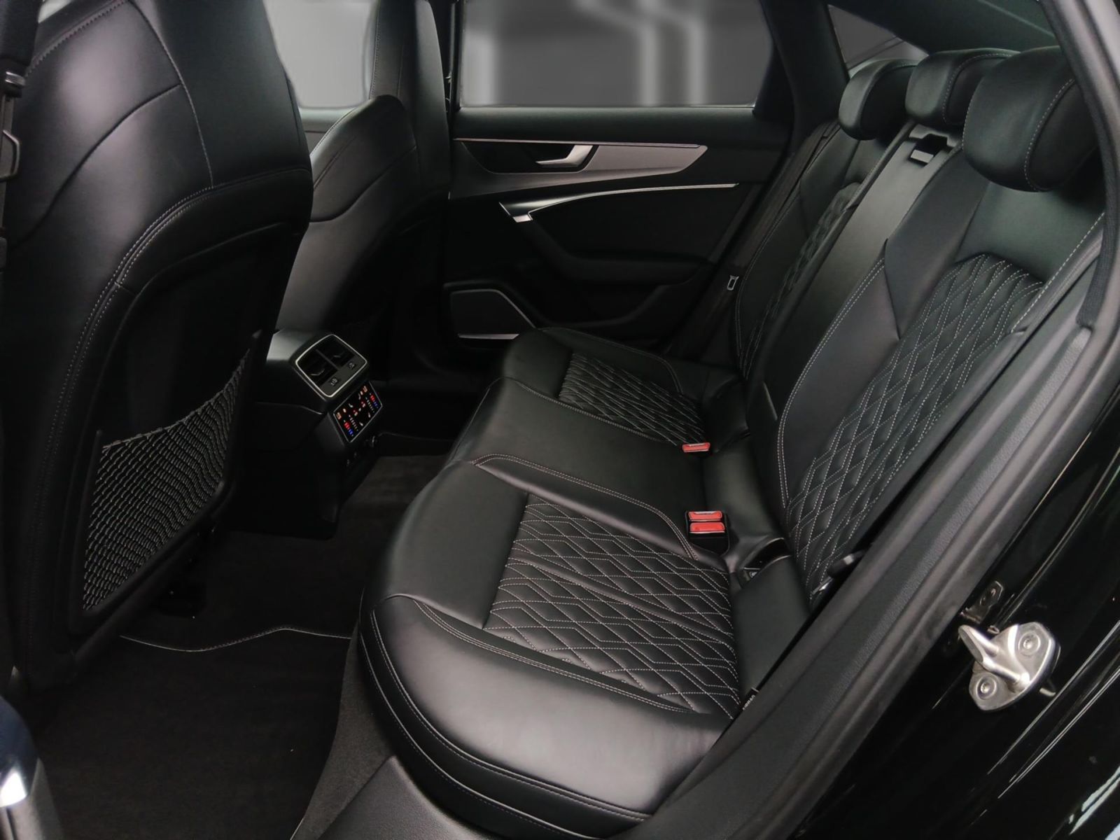 Audi A6 - Bild 21