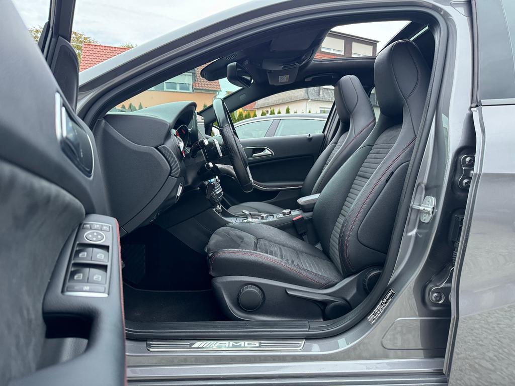 Mercedes-Benz A 45 AMG