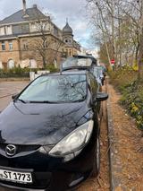 Mazda Unfallfrei & Scheckheftgepflegt - Mazda 2 in Karlsruhe