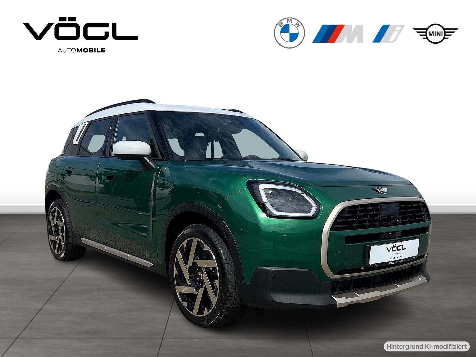 MINI Countryman C Favoured Trim Paket XL AHK