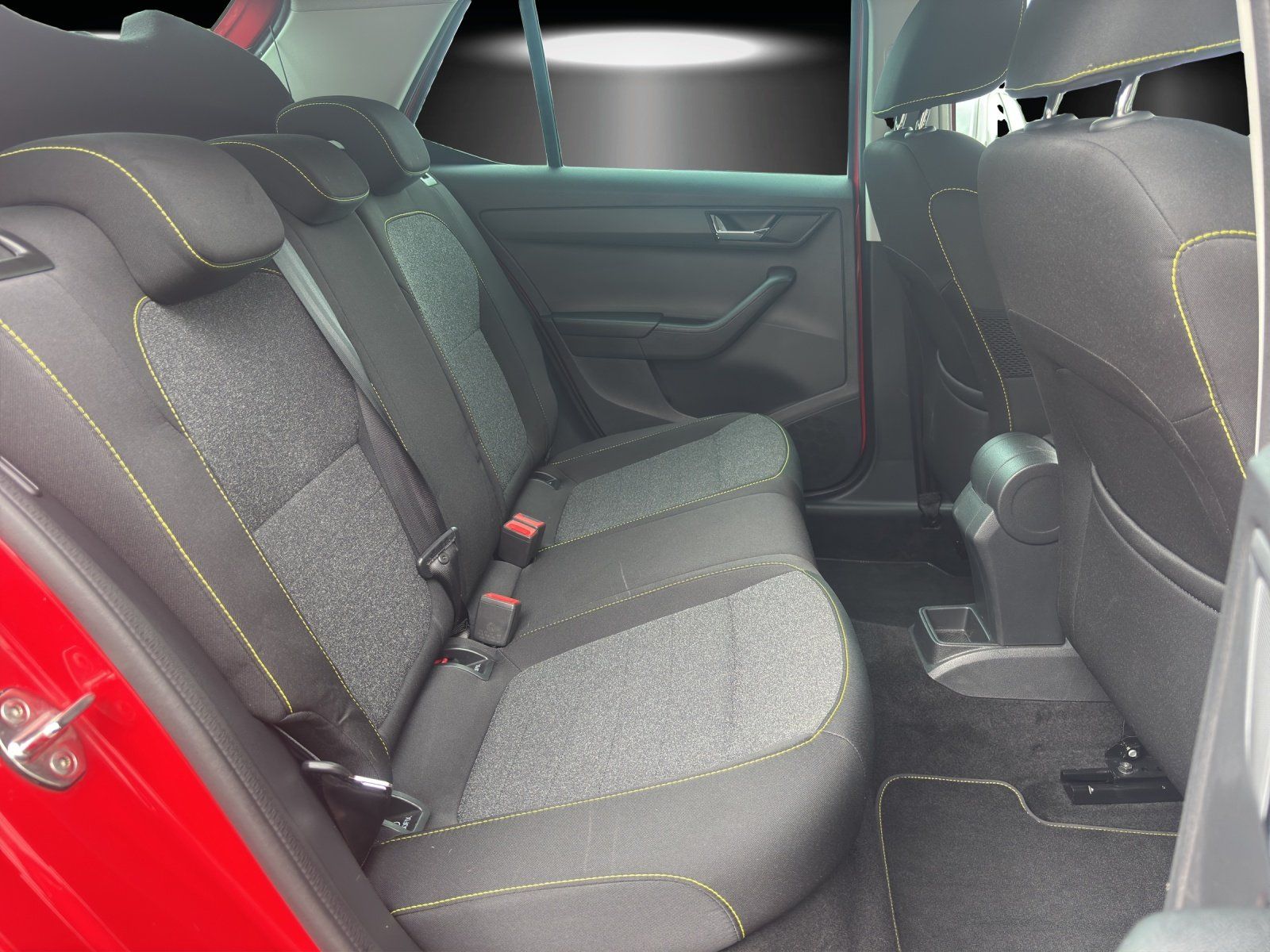 Fahrzeugabbildung SKODA Fabia Soleil 1,0 TSI LED/ACC/PDC/SHZ/DAB/