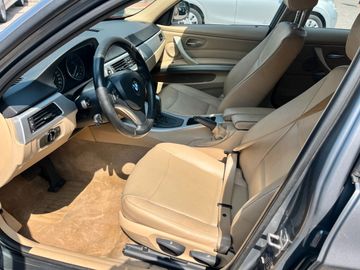 BMW 330 - 10