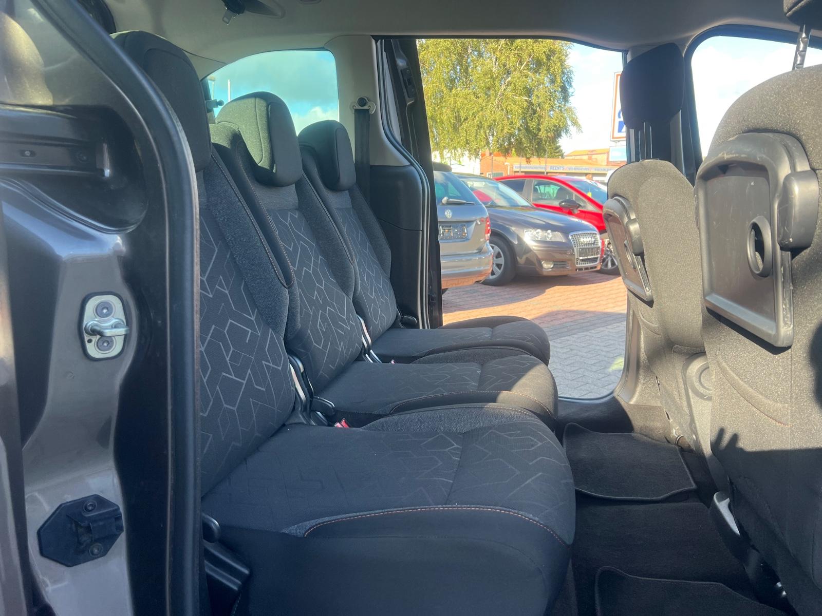 Peugeot Partner Tepee Active Automatik SHZ Klima Tempoma