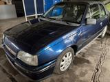 Opel Kadett GSi schöne Gelegenheit / Scheunenfund - blaue Opel Kadett
