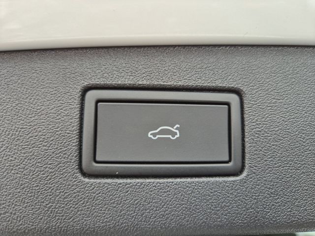 Tiguan 1.5 eTSI Goal *DSG*MATRIX*AHK*REAR VIEW*D