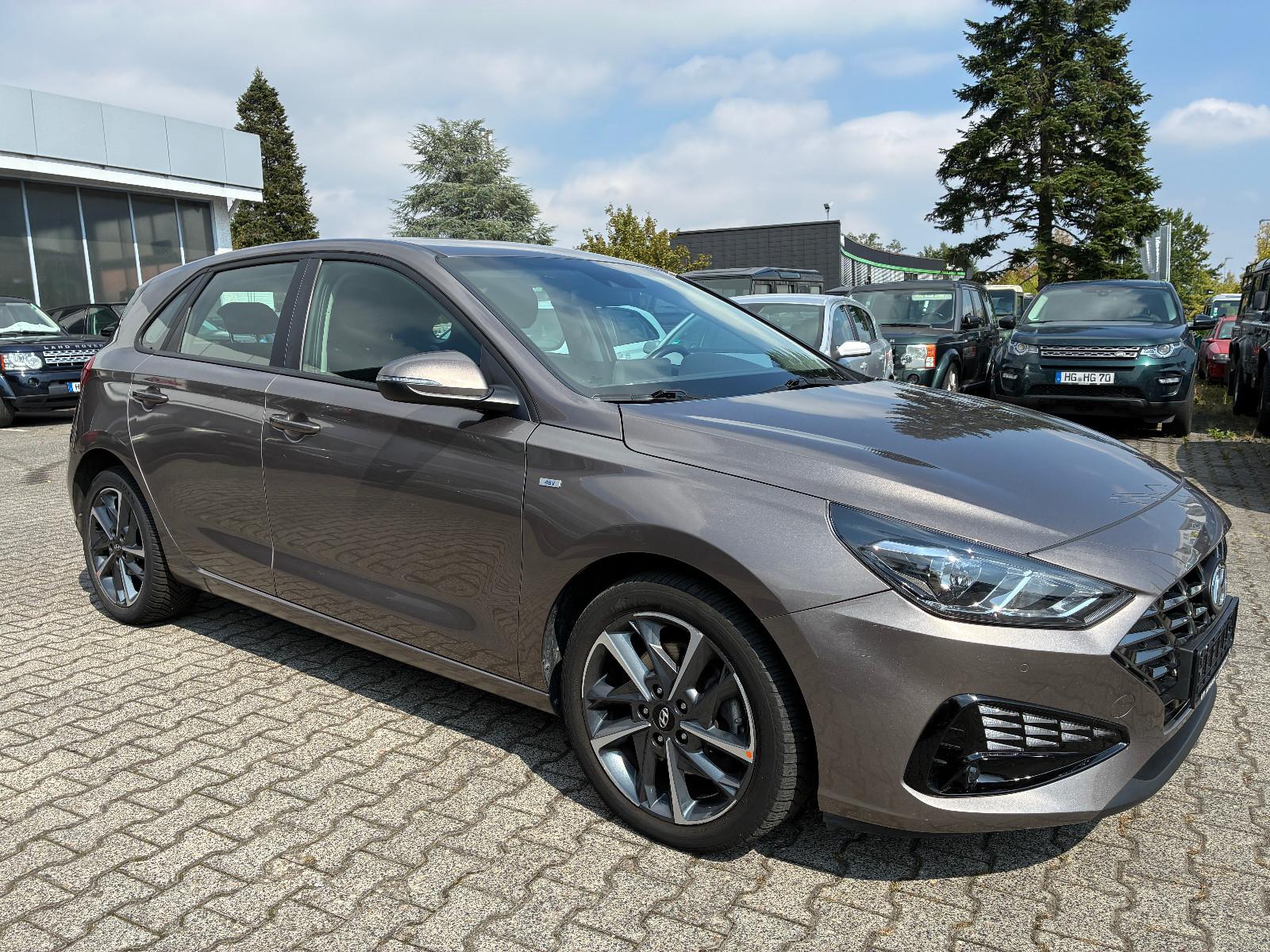 Hyundai i30 Navigation, Klimaautomatik, TÜV neu