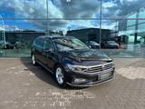 Volkswagen Passat Variant 2.0 TDI 4M DSG R-Line LED ACC 1Hd - mit Diesel-Antrieb: Schwarz, Spurhalteassistent, Kombi
