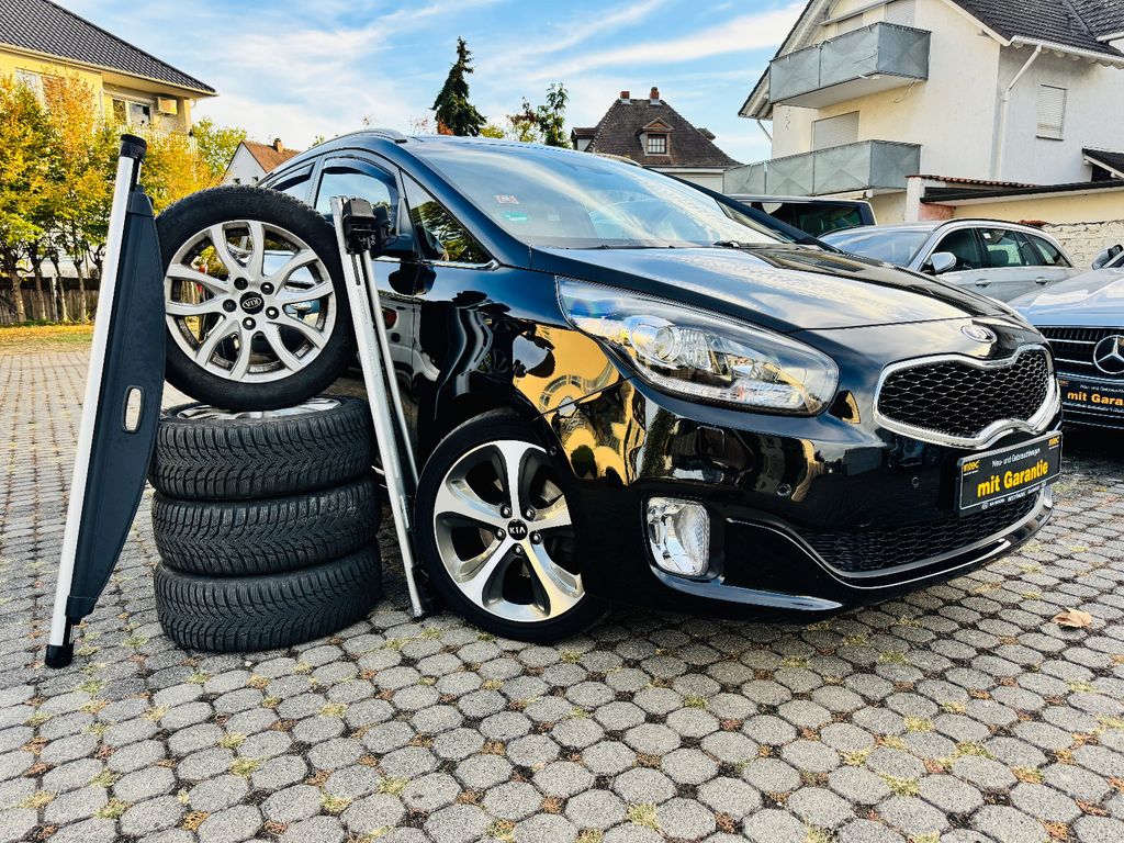 Image of Kia Carens
