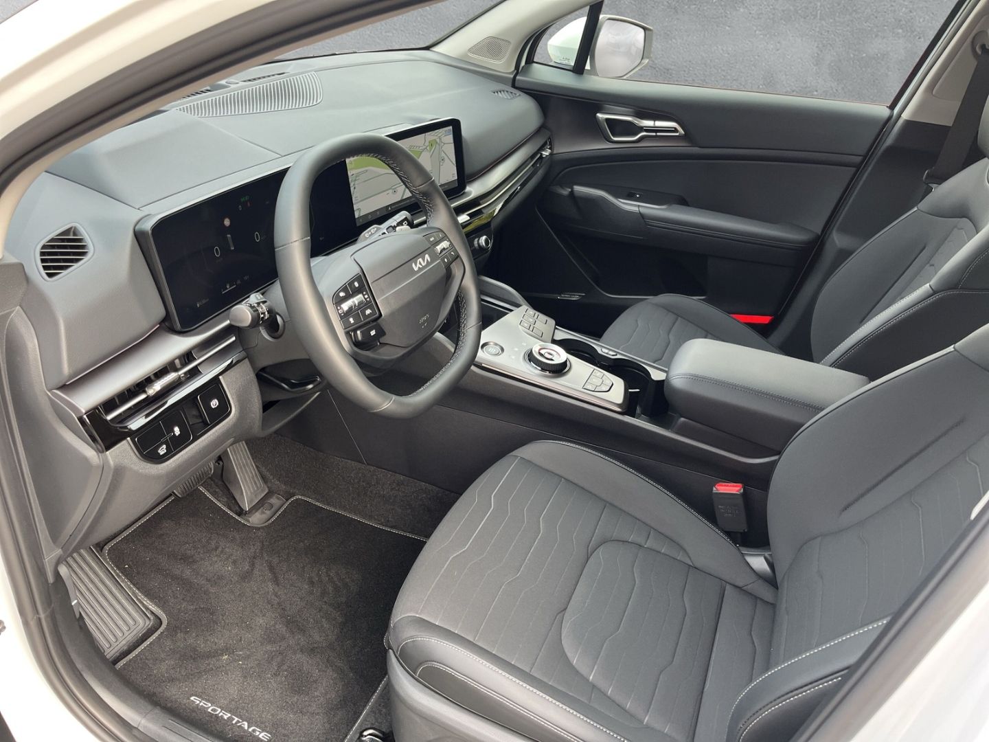 Fahrzeugabbildung Kia Sportage SPIRIT 1.6 T-GDI 2WD *DRIVE-PAKET*SOUND