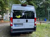 Opel Movano  Sky up Aufstelldach + Dometic Midi Heki - graue Opel Movano