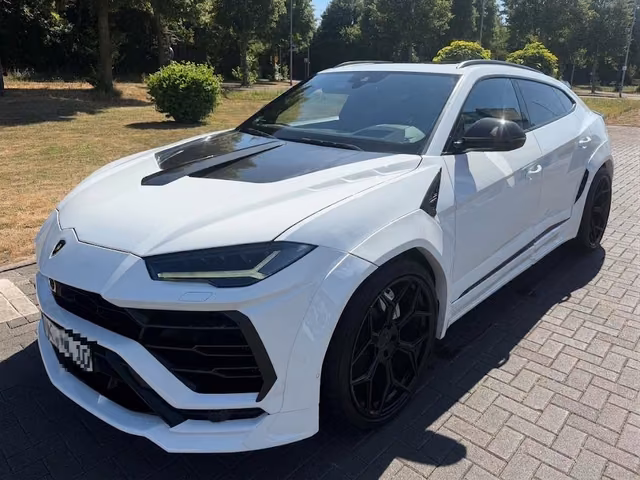 Lamborghini Urus Novitec Esteso *Panorama* Night Vision* 