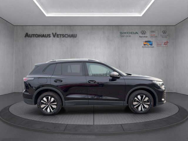 Tiguan Life 2.0 TDI 4M DSG/AHK/DCC/RFK/elHK/ACC