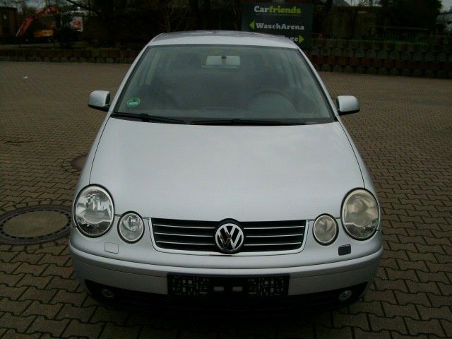 Volkswagen Polo IV  1.2  Highline  Tüv Neu