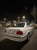 BMW E39 520i 1996 - BMW 520 aus 1996: 520i