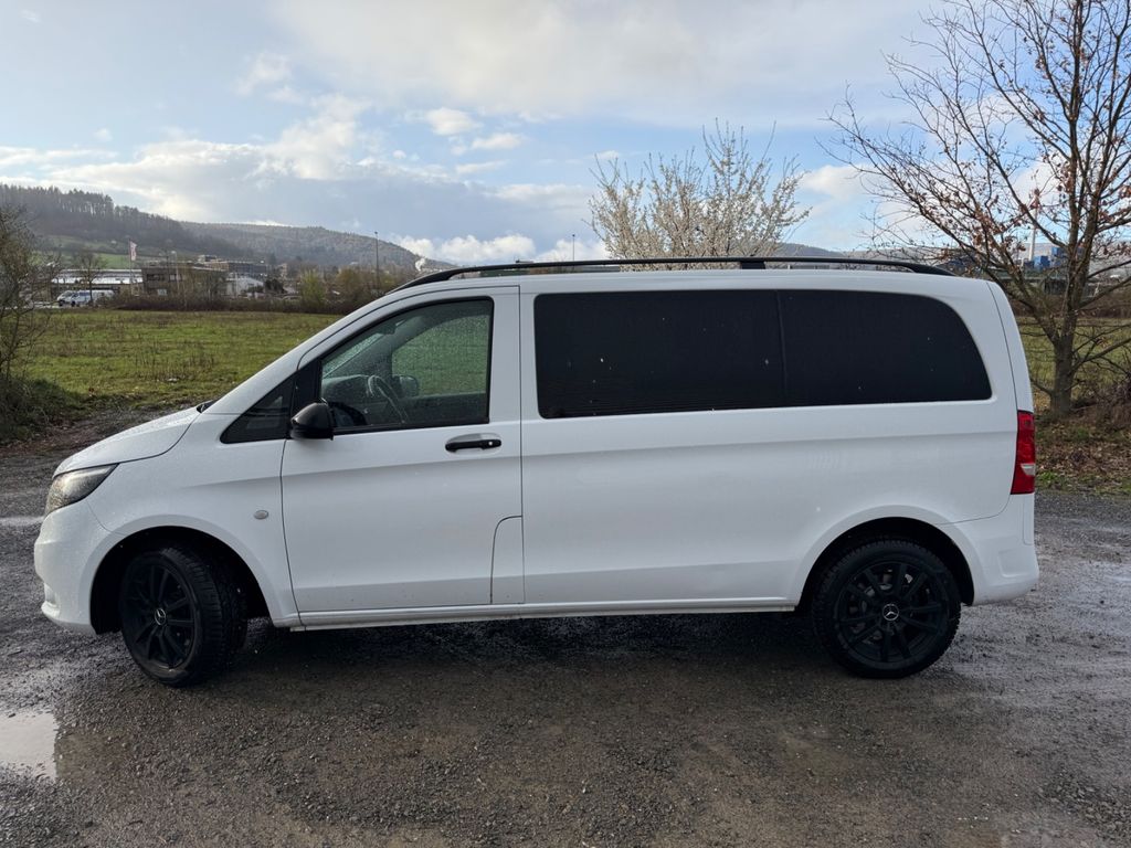 Image of Mercedes-Benz Vito