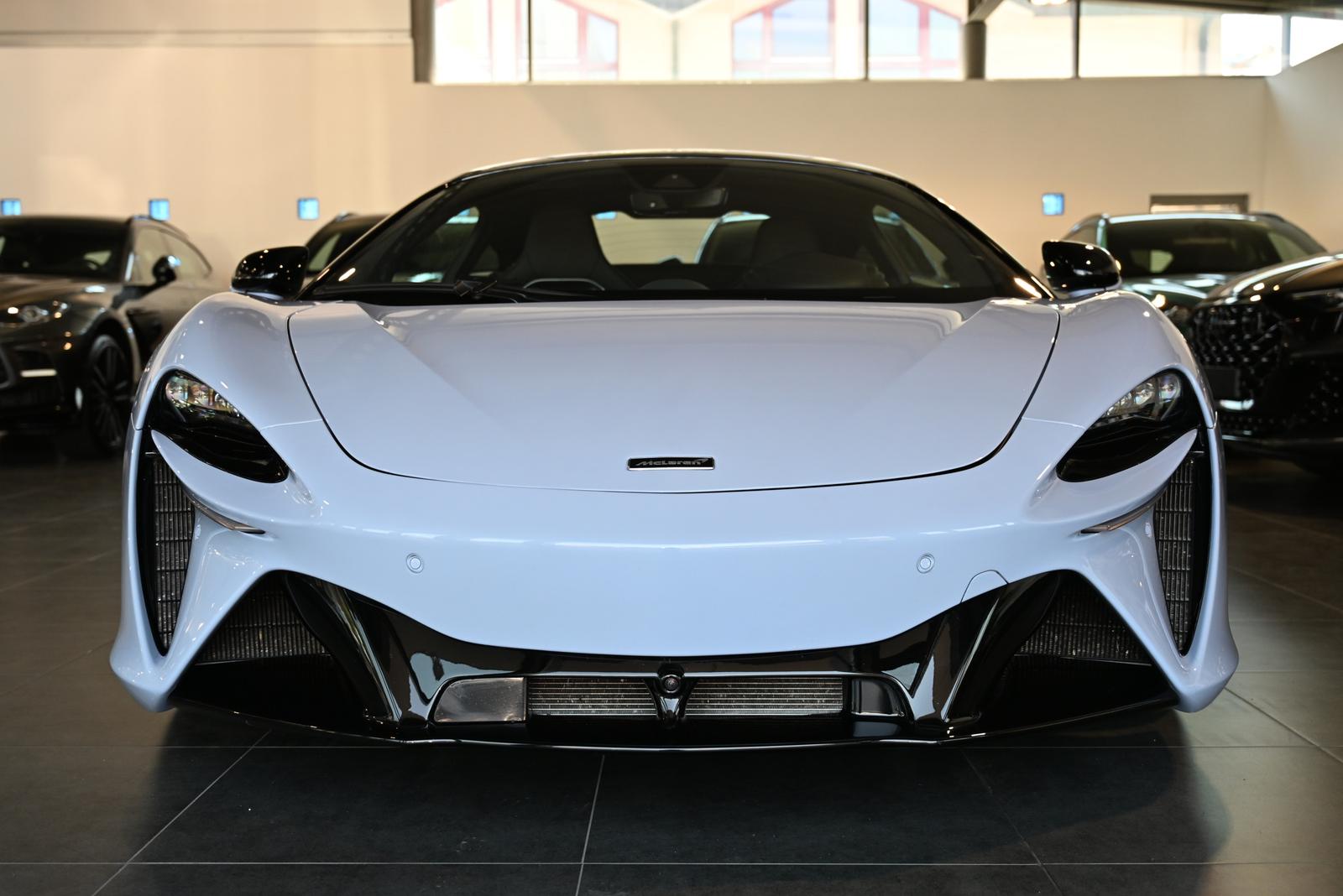 McLaren Artura MSO Ceramic Grey/Tech Lux/Technology Pack