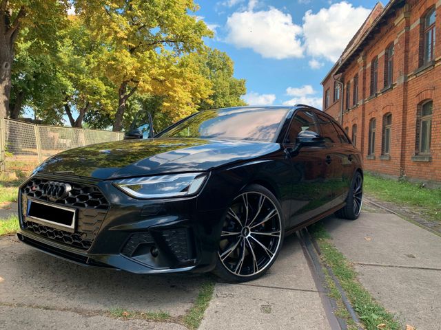 AUDI Audi S4 Avant, Quattro MatrixLED/B&amp;O/20 Zoll Abt
