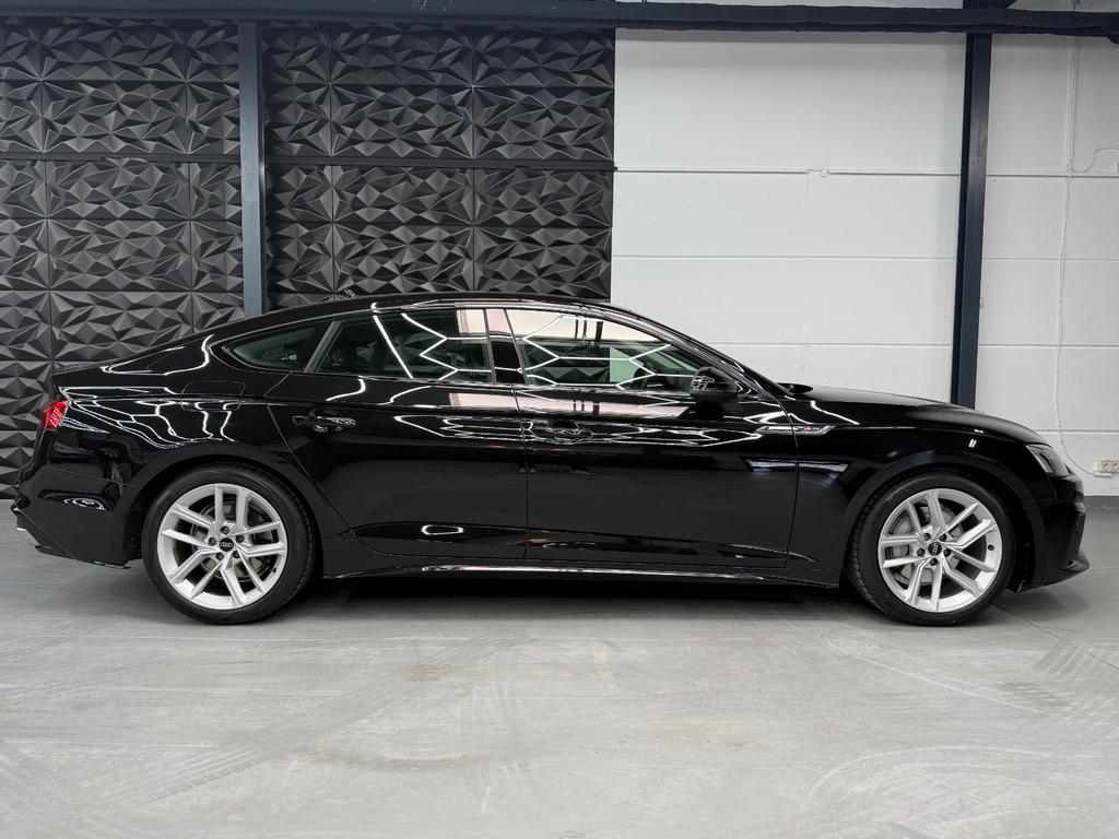 Audi A5 Sportback 40 TFSI S line Schwarz-Paket, Foto 11 von 44