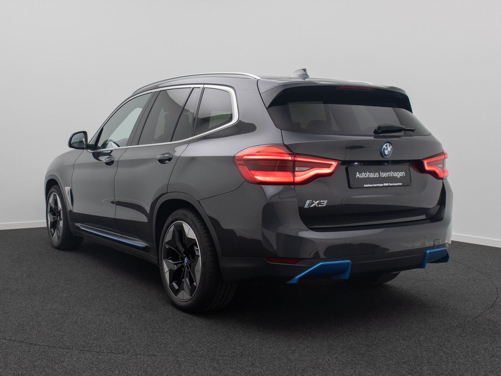 Fahrzeugabbildung BMW iX3 Impressive ACC HUD DAB 360° Panorama 20Zoll