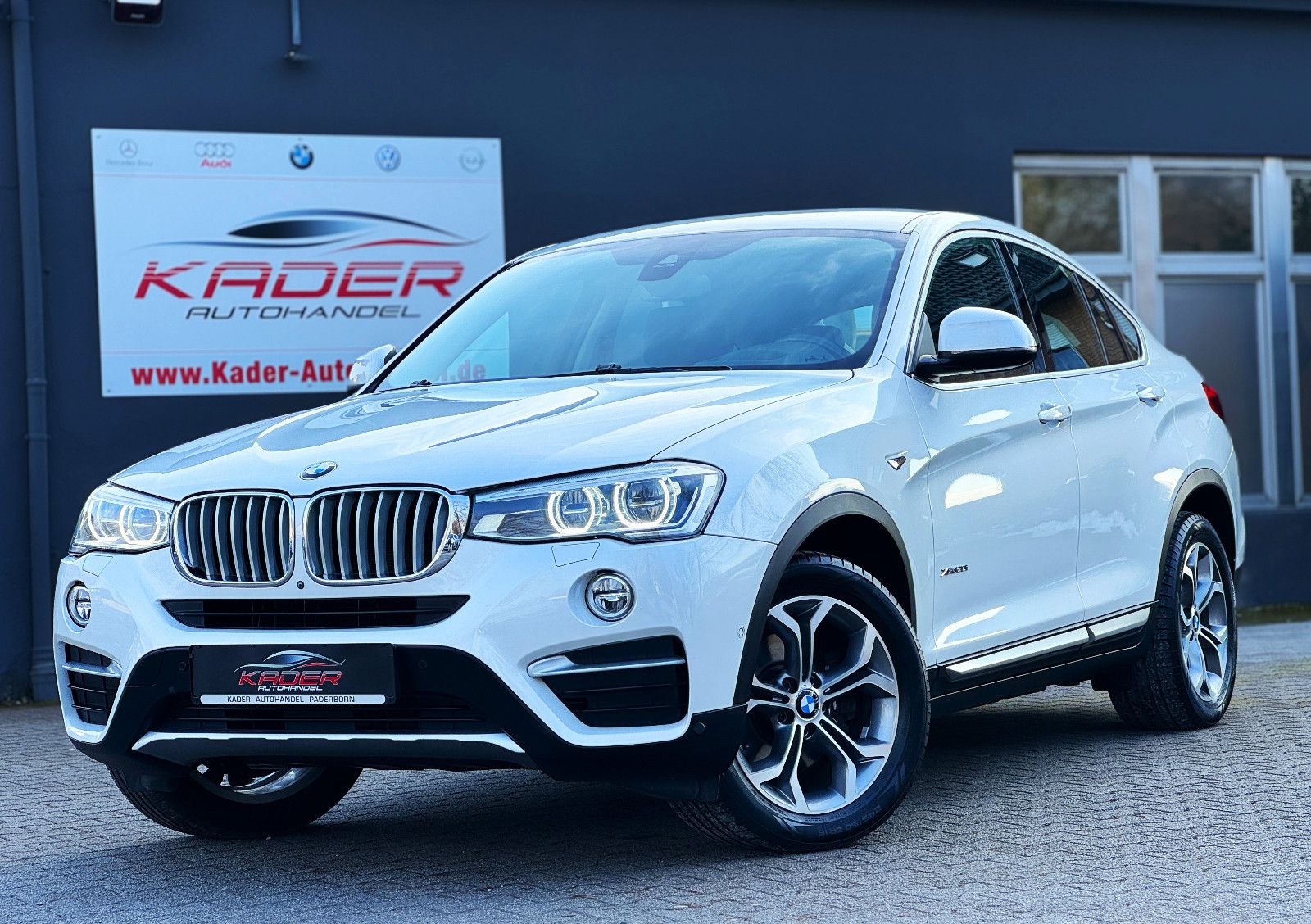 BMW X4 xDrive 20i HeadUp LED Spurassis Totwinkel 360