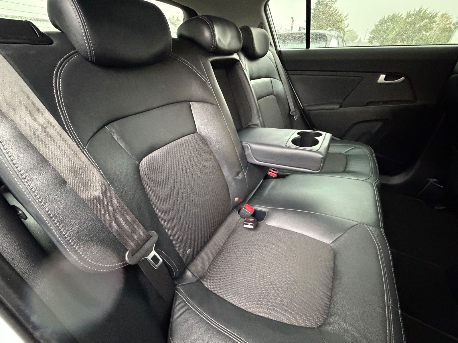 Fahrzeugabbildung Kia Sportage Spirit 2.0 2WD AT
