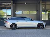 Jaguar XF Sportbrake R-Dynamic Black AWD D200 ° 3J Gara - Jaguar XF: R Dynamic Black