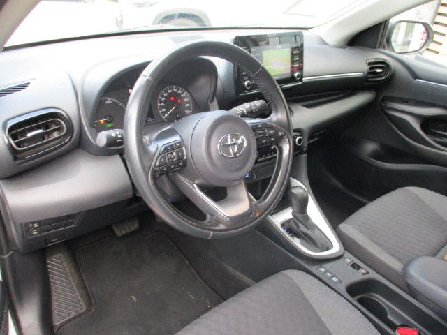 Fahrzeugabbildung Toyota Yaris Hybrid Business Edition