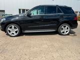 Mercedes-Benz GLE 250 d 4MATIC , Scheckheft, AHK,gepflegt - Mercedes-Benz GLE 250 von privat