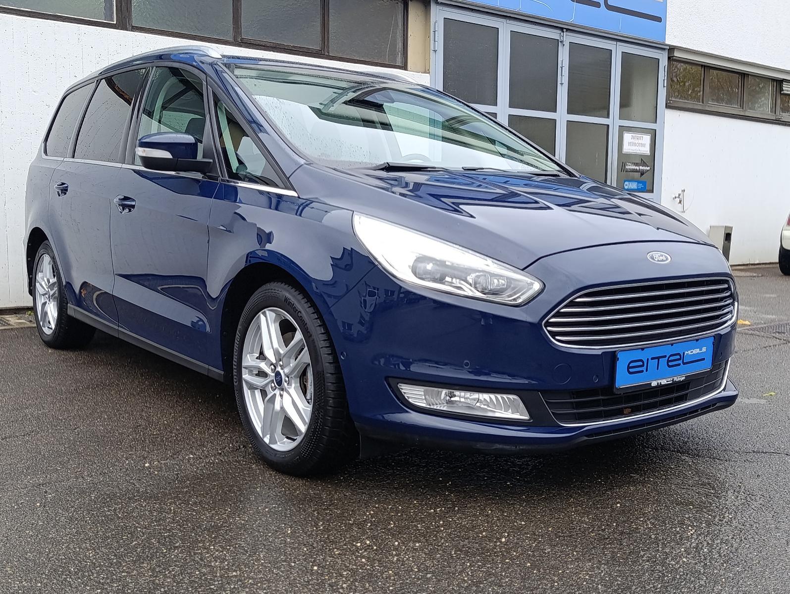 Ford Galaxy Titanium 7 Sitzer Panorama Alcantara SHZ