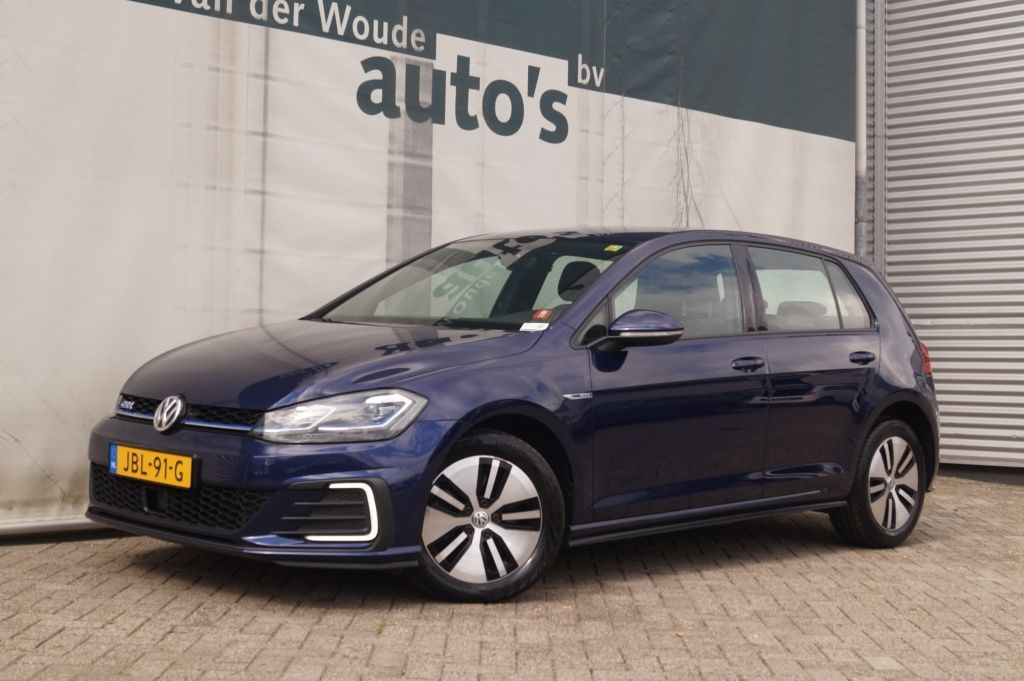 Volkswagen Golf 1.4 TSI Plug-in Hybrid GTE -NAVI-ECC-CAM- imagem 2