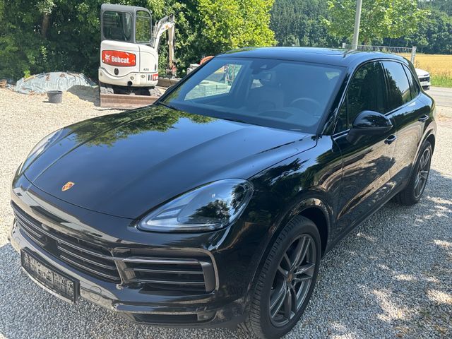 Porsche Cayenne Platinum Edition Approved 04/27