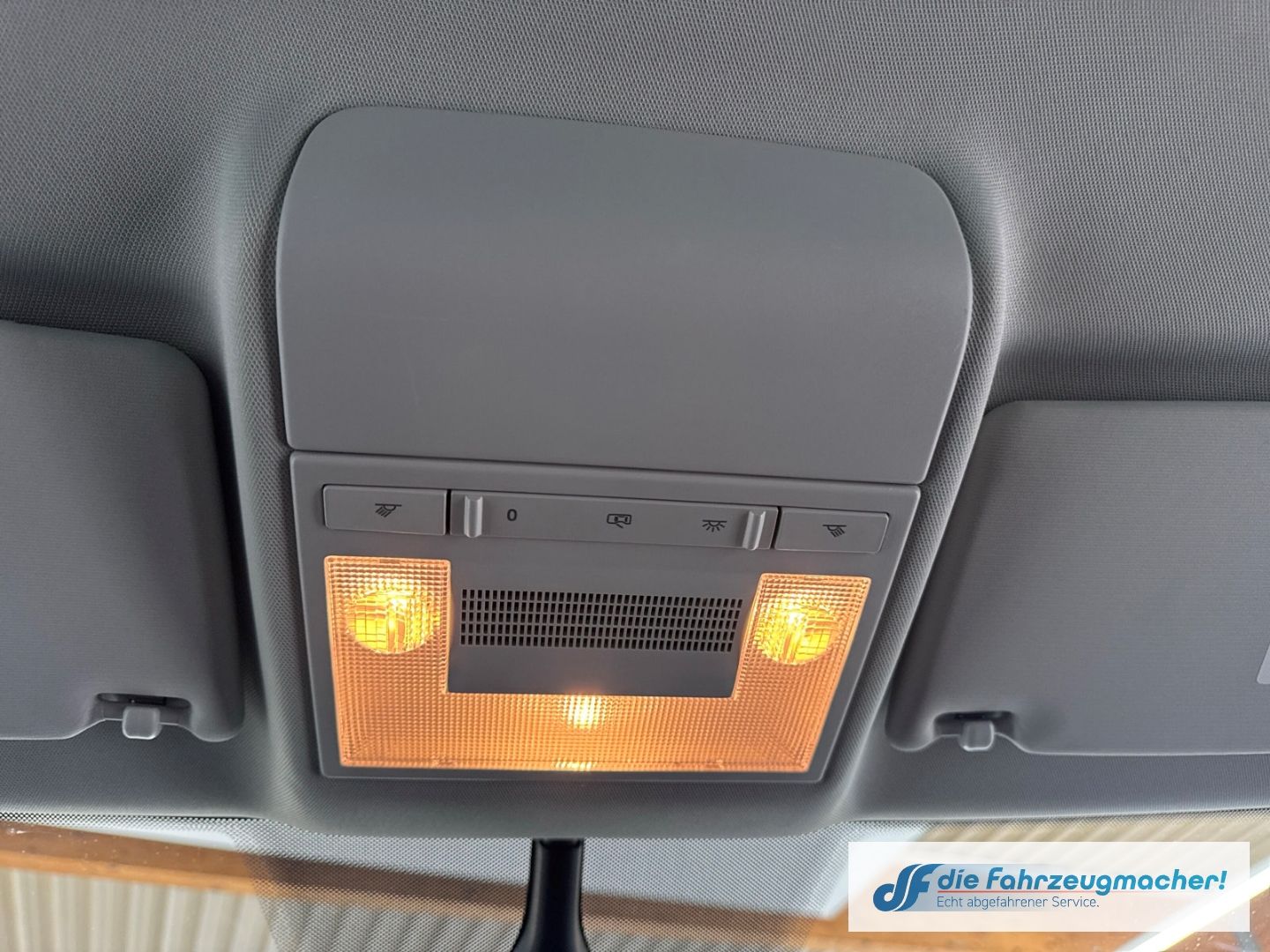 Fahrzeugabbildung Volkswagen Polo V Lounge BMT Start-Stopp AHK-abnehmbar Navi