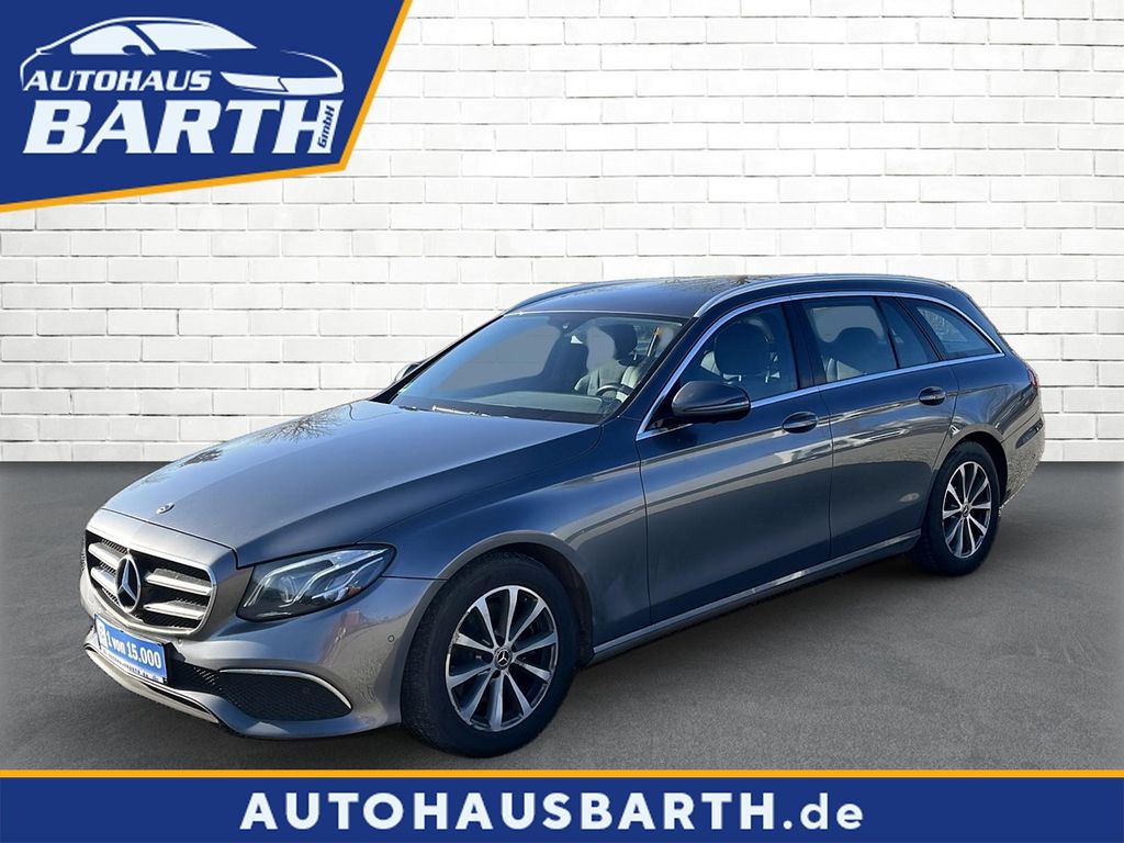 Image of Mercedes-Benz E 220