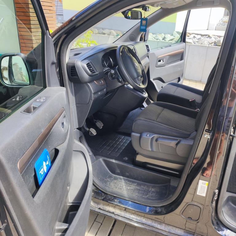 Toyota Verso
