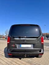 Mercedes-Benz V 300 d Aut. kompakt AMG-Line  - Mercedes-Benz V 300 mit Diesel-Antrieb: Schwarz, Standheizung