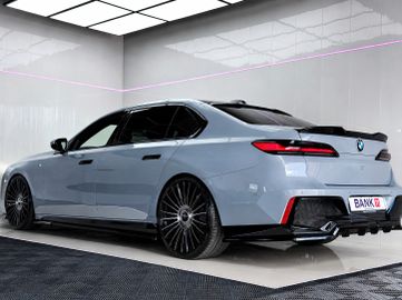 BMW 740 - 7