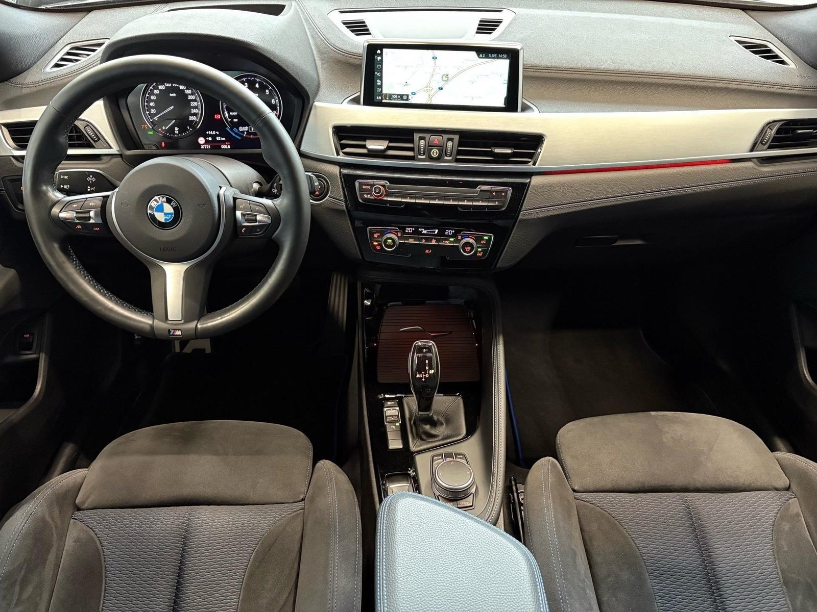 BMW X2 sDrive20i M Sport DA+ ACC PA HuD Pano AHK LED