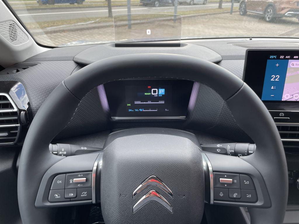 Citroën e-C4 Elektro 136 Shine + Kälte-Paket !