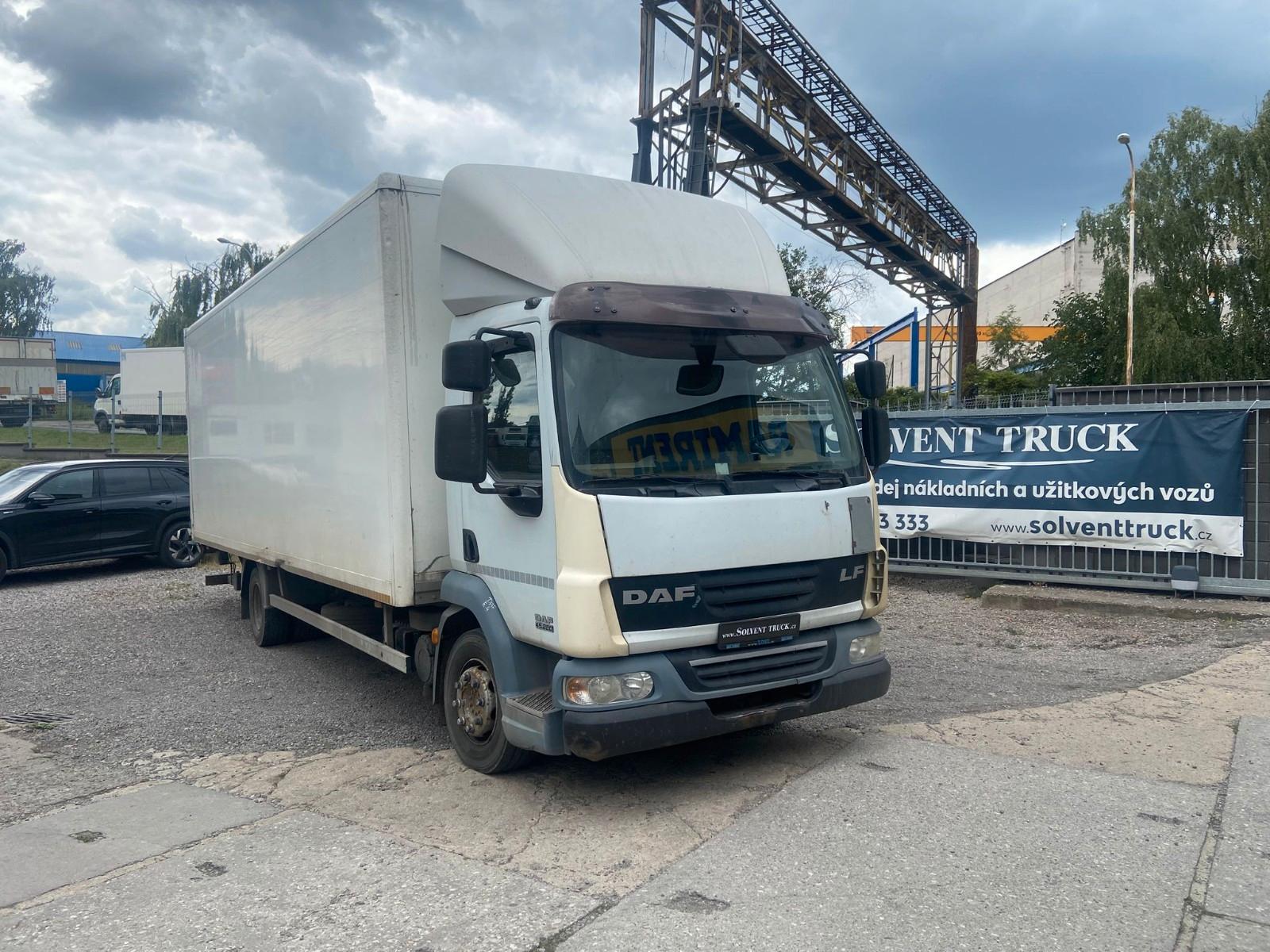 DAF LF 45.220, Euro 5, Ladebordwand