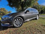 Volkswagen Passat Variant 2.0 TDI Highline, Zahnriehmen NEU - VW Passat Variant von privat