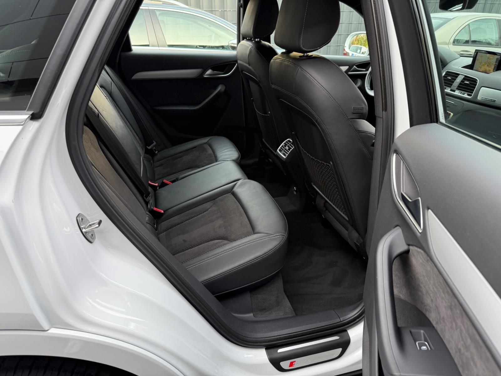 Audi Q3 sport quattro S-Line Sport S-tronic