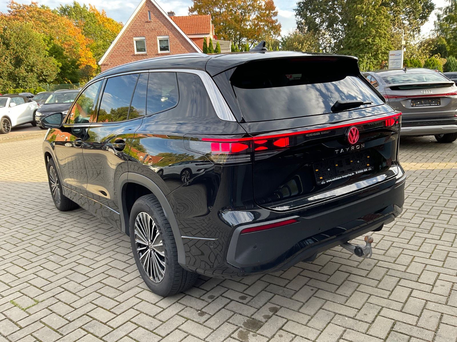 Fahrzeugabbildung Volkswagen Tayron 2.0 TDI 4M,AHK,Navi,Kamera,7-Sitzer,IQ