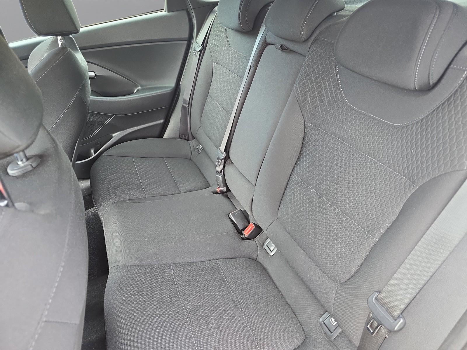 Hyundai i30 1,4T DCT N-LINE |NAVI|18ZOLL|KAMERA|GARANTIE