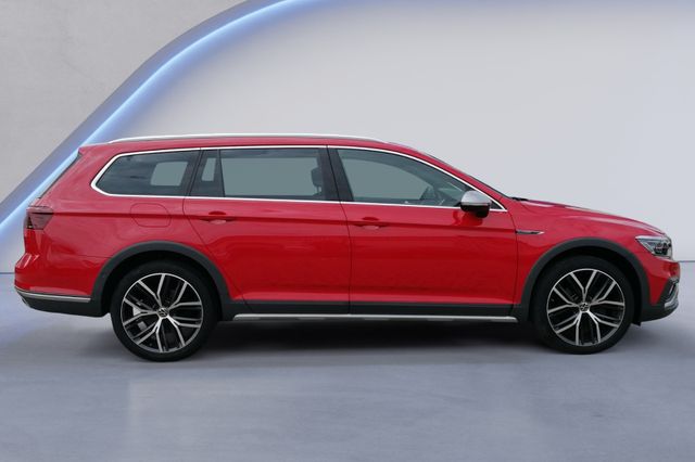 Passat Alltrack 2.0 TDI DSG 4M PANO+LEDER+STHZ+