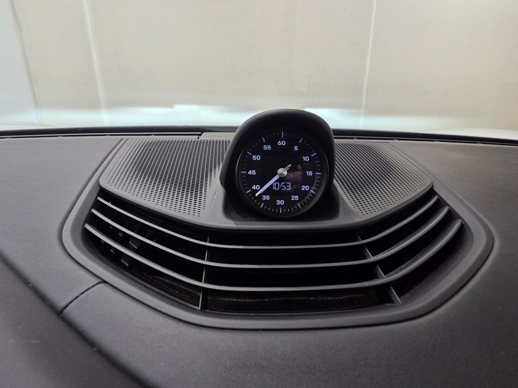 PORSCHE Taycan 2020
