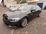 BMW 530 e Sport Line *EGSD,Navi,R-Kamera* - mit Hybrid-Antrieb: Teilleder, mit Navigationssystem