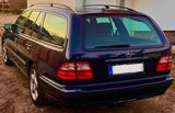 Mercedes-Benz E 280 T  Elegance - Mercedes-Benz E 280 mit Benzin-Antrieb: Kombi