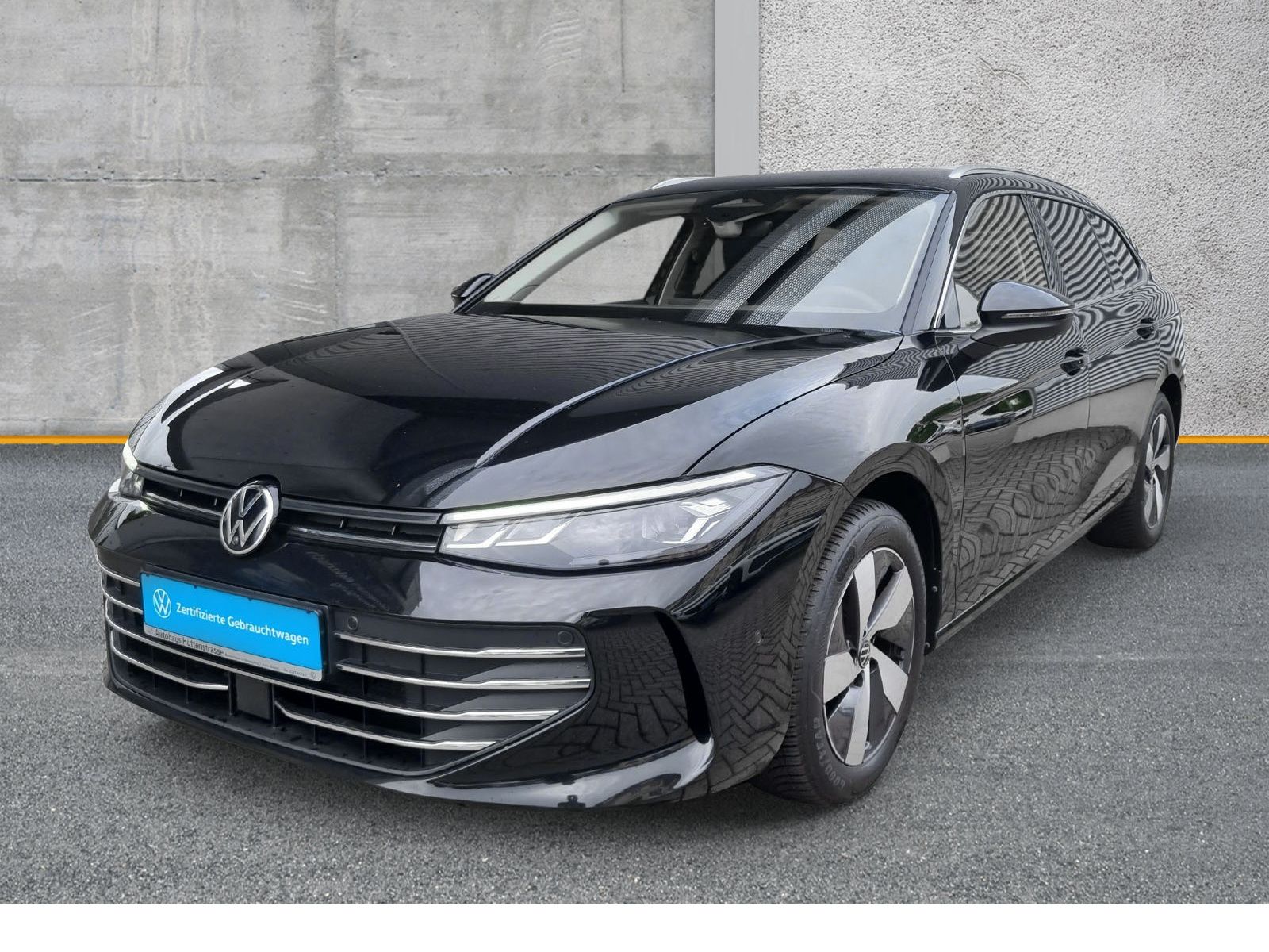 Volkswagen Passat Variant 1.5 eTSI DSG Business AHK Massage imagem 2