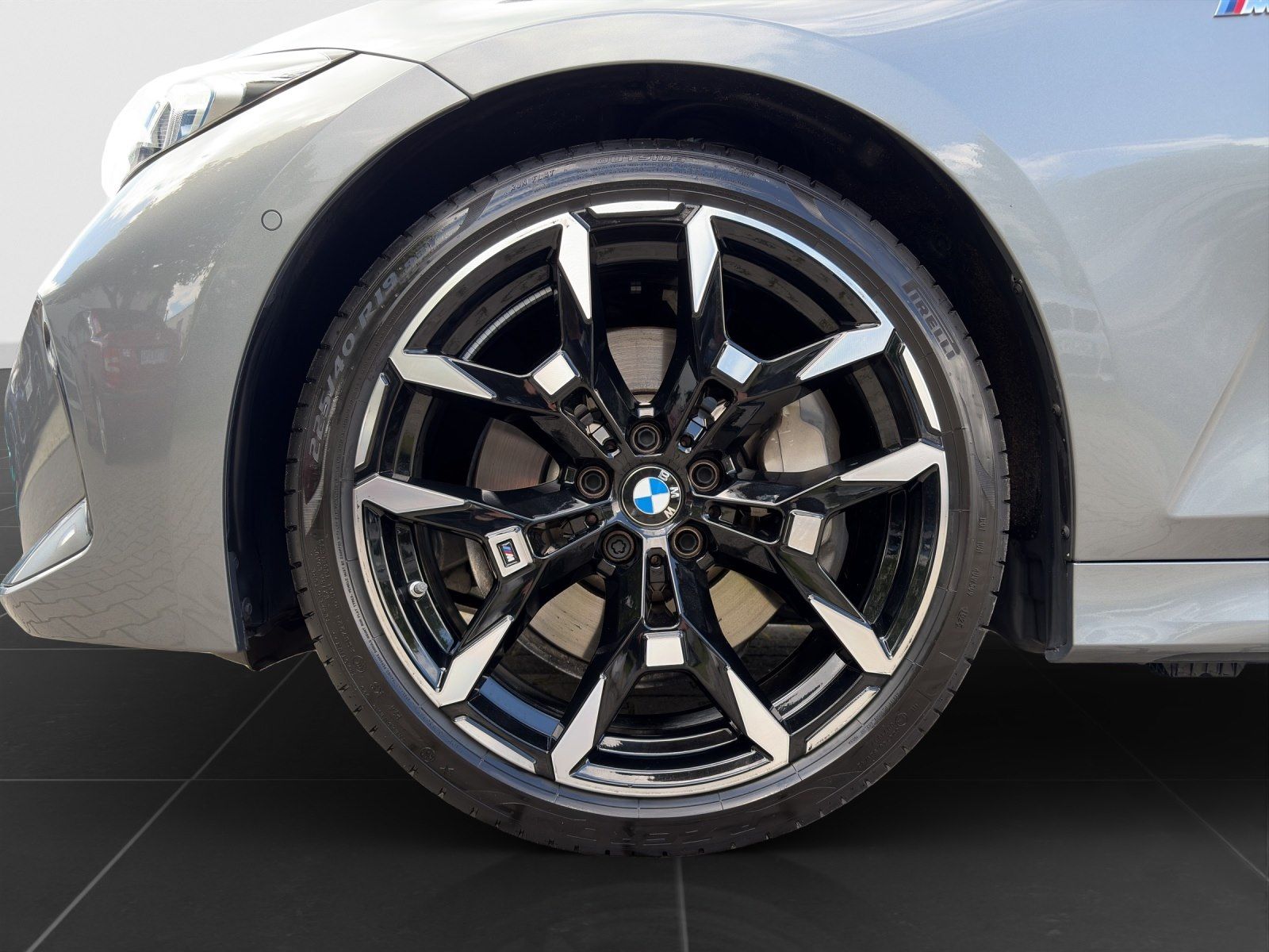 BMW 330 - Bild 8