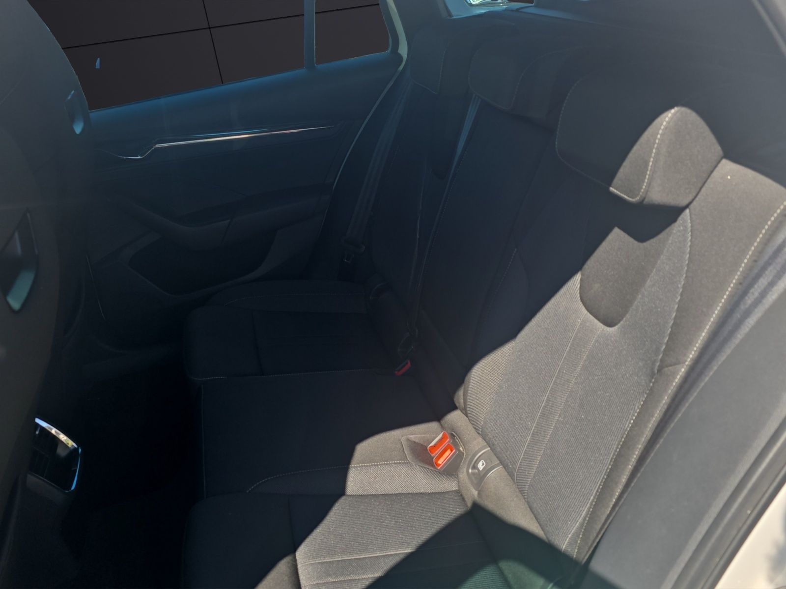 Fahrzeugabbildung SKODA Octavia Combi Style 1.5 TSI Matrix Navi AHK ACC